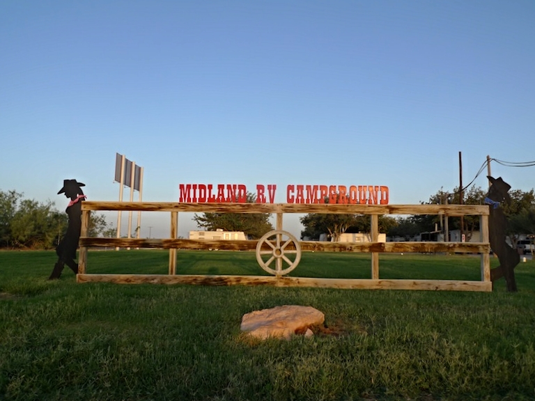 image of entry to midland rv park